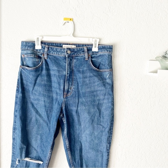 Abercrombie & Fitch Jeans Women's 31 12 High Rise Skinny Medium Destroy - Picture 2 of 10